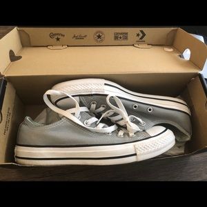 LIKE NEW Converse All Star - grey/white